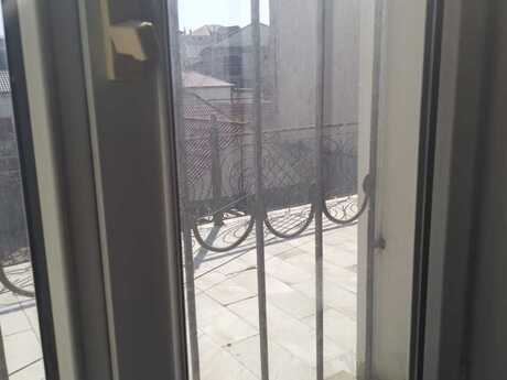 9-комн. дом/дача - пос. Бадамдар - 377 м²