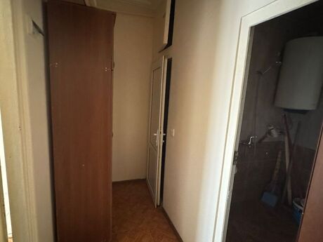 2 otaqlı köhnə tikili - Memar Əcəmi m. - 40 m²