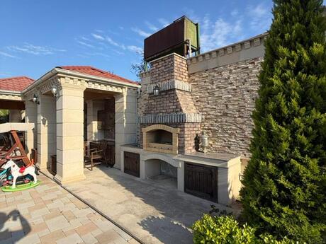 3 otaqlı həyət evi/bağ evi - Şüvəlan q. - 160 m²