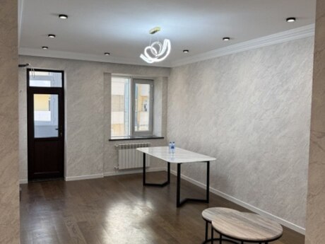 3 otaqlı yeni tikili - Bakıxanov q. - 82 m²