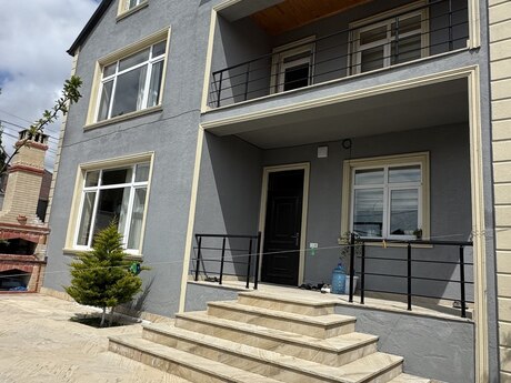 5 otaqlı həyət evi/bağ evi - Buzovna q. - 240 m²