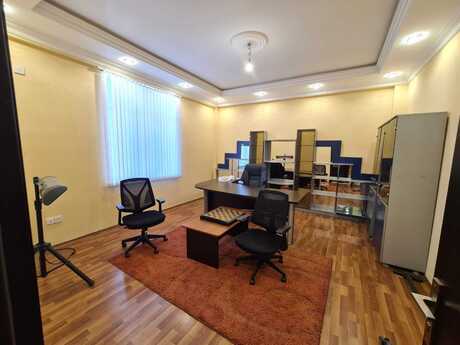 5 otaqlı ofis - Nərimanov r. - 270 m²