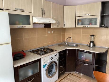 1 otaqlı yeni tikili - Gənclik m. - 42 m²