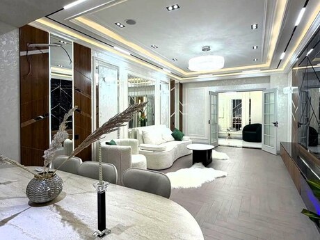 3 otaqlı yeni tikili - 28 May m. - 160 m²