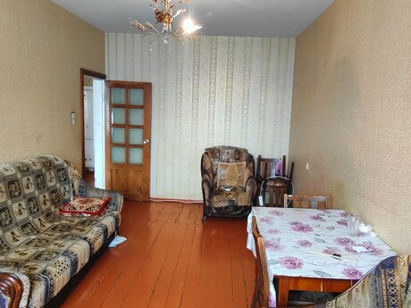 2 otaqlı köhnə tikili - Həzi Aslanov m. - 58 m²