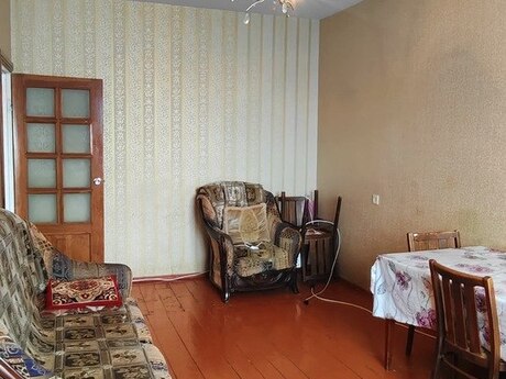 2 otaqlı köhnə tikili - Həzi Aslanov m. - 58 m²