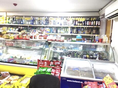 Obyekt - Memar Əcəmi m. - 65 m²