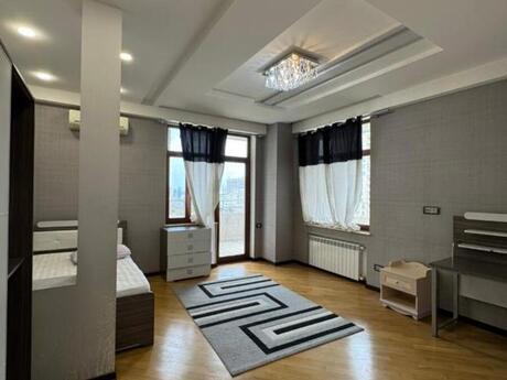 4 otaqlı yeni tikili - Elmlər Akademiyası m. - 212 m²