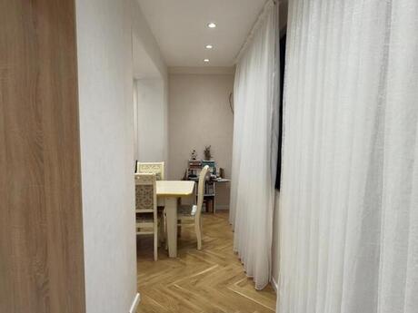 2 otaqlı köhnə tikili - Badamdar q. - 65 m²