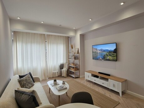 2 otaqlı yeni tikili - Ağ şəhər q. - 70 m²