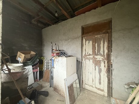 2 otaqlı həyət evi/bağ evi - Binə q. - 35 m²