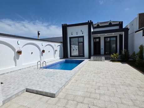4 otaqlı həyət evi/bağ evi - Şüvəlan q. - 140 m²