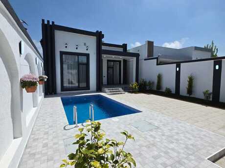 4 otaqlı həyət evi/bağ evi - Şüvəlan q. - 140 m²