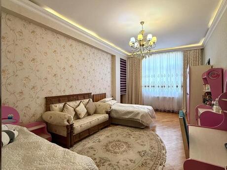 Elan №6114216 - Bakı, 8 Noyabr m., 3 otaqlı, 150 m², 14/17 mərtəbə