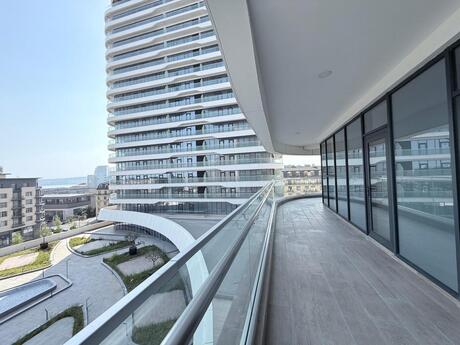 4 otaqlı yeni tikili - Ağ şəhər q. - 225 m²