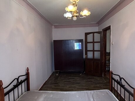 2 otaqlı köhnə tikili - Xalqlar Dostluğu m. - 50 m²
