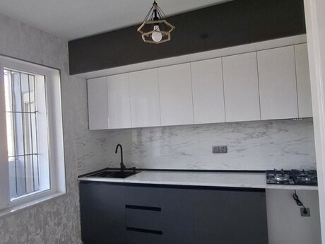 3 otaqlı köhnə tikili - İnşaatçılar m. - 73 m²