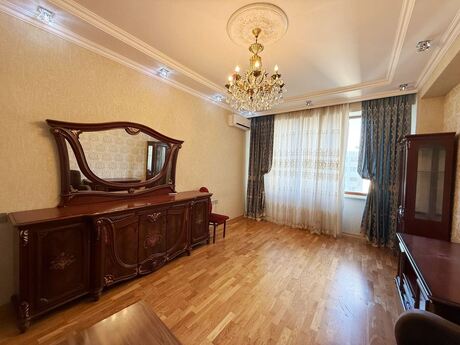 м. Кара Караев