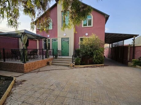Elan №6114330 - Bakı, Mərdəkan q., 5 otaqlı, 200 m²