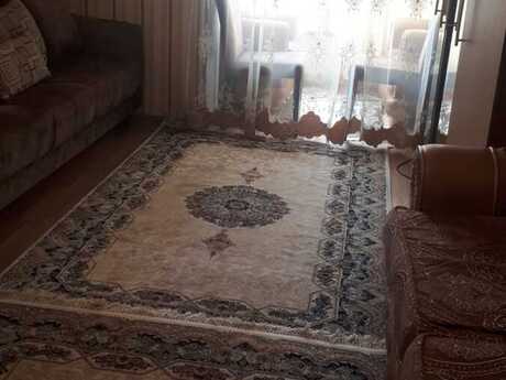 1 otaqlı köhnə tikili - 8 Noyabr m. - 40 m²