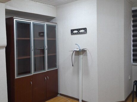 3-комн. офис - м. Ичеришехер - 65 м²