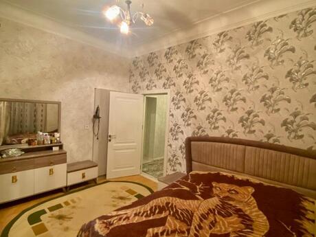 2 otaqlı köhnə tikili - Nəriman Nərimanov m. - 70 m²
