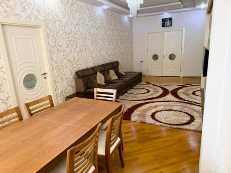 4 otaqlı yeni tikili - Nəsimi m. - 110 m²