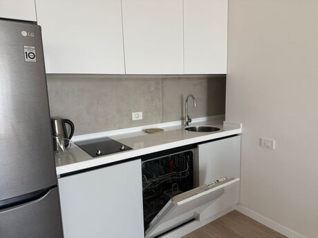 2 otaqlı yeni tikili - Nardaran q. - 105 m²