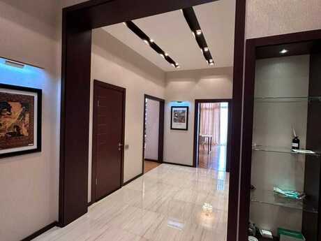 3 otaqlı yeni tikili - İçəri Şəhər m. - 150 m²