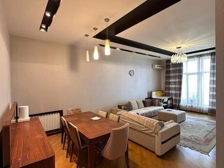 3 otaqlı yeni tikili - İçəri Şəhər m. - 150 m²