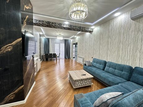 4 otaqlı yeni tikili - Ağ şəhər q. - 194 m²
