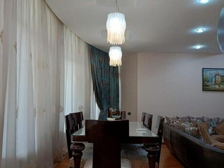 4 otaqlı yeni tikili - Nizami r. - 180 m²