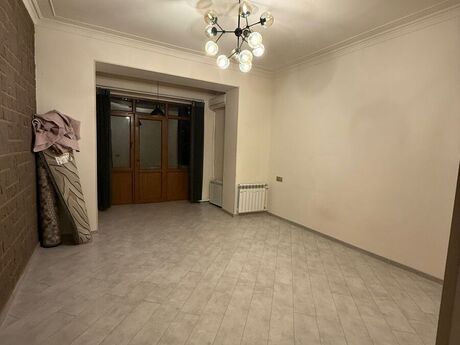 3 otaqlı köhnə tikili - Nəsimi r. - 90 m²