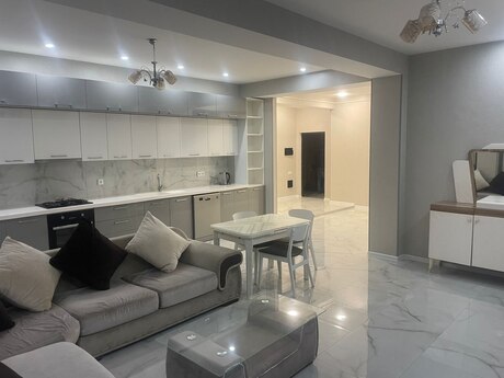 3 otaqlı yeni tikili - Gənclik m. - 127 m²