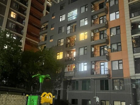 Elan №6114484 - Bakı, Gənclik m., 3 otaqlı, 127 m², 4/5 mərtəbə