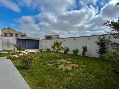 4 otaqlı həyət evi/bağ evi - Mərdəkan q. - 200 m²