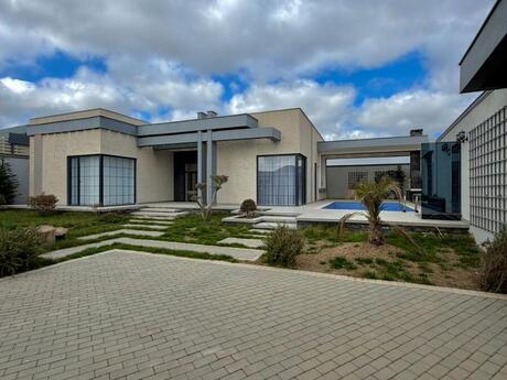 4 otaqlı həyət evi/bağ evi - Mərdəkan q. - 200 m²