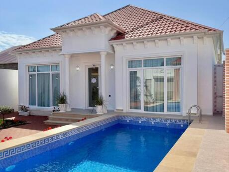 5 otaqlı həyət evi/bağ evi - Mərdəkan q. - 210 m²