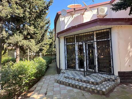 7 otaqlı həyət evi/bağ evi - Fatmayı q. - 240 m²