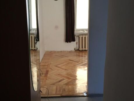 2 otaqlı köhnə tikili - Elmlər Akademiyası m. - 32 m²
