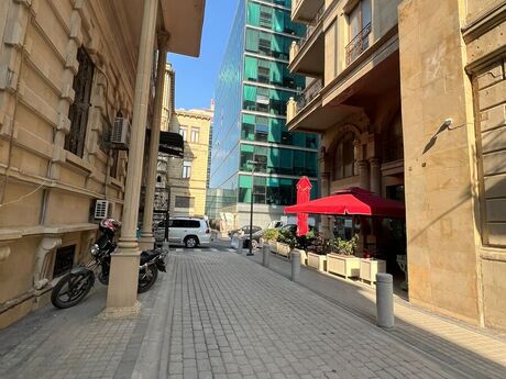 Obyekt - İçəri Şəhər m. - 40 m²