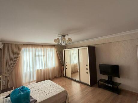 3 otaqlı yeni tikili - Bakmil m. - 125 m²
