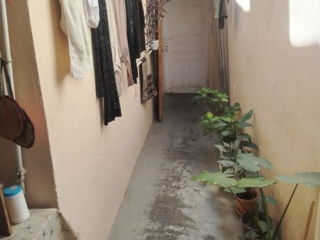 4 otaqlı həyət evi/bağ evi - Gənclik m. - 100 m²