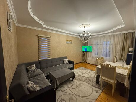 2 otaqlı köhnə tikili - Yeni Günəşli q. - 69 m²