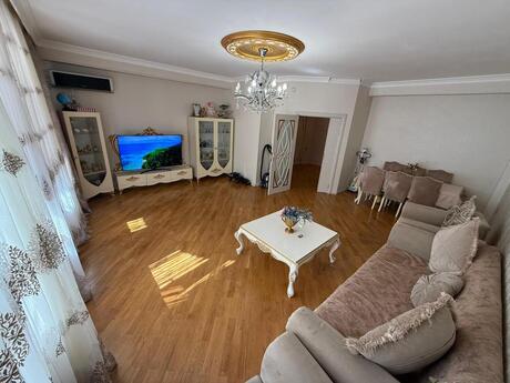 4 otaqlı yeni tikili - İnşaatçılar m. - 133 m²