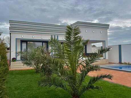 4 otaqlı həyət evi/bağ evi - Mərdəkan q. - 220 m²