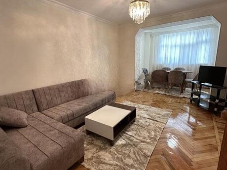 Elan №6114634 - Bakı, Nərimanov r., 2 otaqlı, 55 m², 4/5 mərtəbə