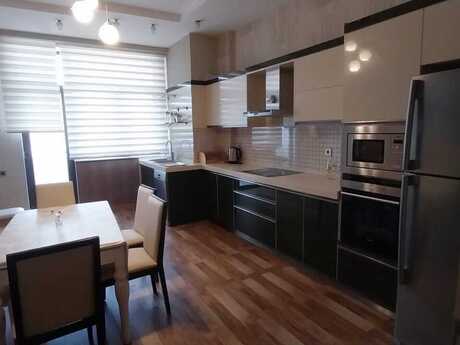 3 otaqlı yeni tikili - Yasamal r. - 150 m²