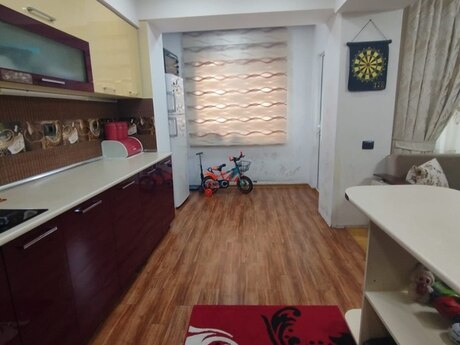 2 otaqlı köhnə tikili - Gənclik m. - 65 m²