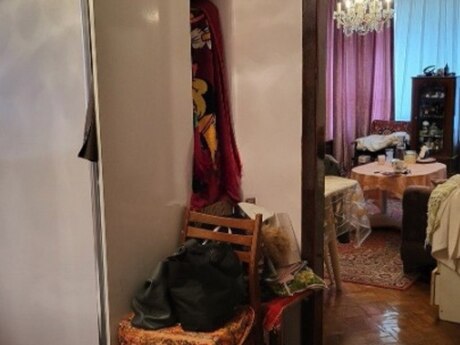 2 otaqlı köhnə tikili - İnşaatçılar m. - 55 m²